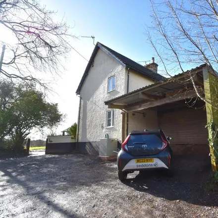 Rent this 3 bed duplex on East Hayes in Beacon Lane, Cullompton