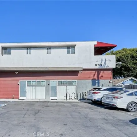 Rent this 2 bed condo on Vermont/168th St. in West 168th Street, Gardena