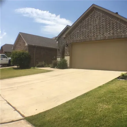 Image 2 - 16007 Alvarado Drive, Denton County, TX 75078, USA - House for rent