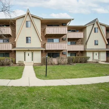Buy this 2 bed condo on 25 Echo Court in Vernon Hills, IL 60061