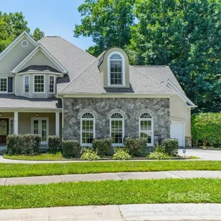 Buy this 5 bed house on 8121 Grahamson Ln in Charlotte, North Carolina