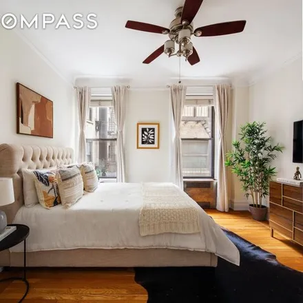 Image 3 - 205 West 54th Street, New York, NY 10019, USA - Apartment for sale