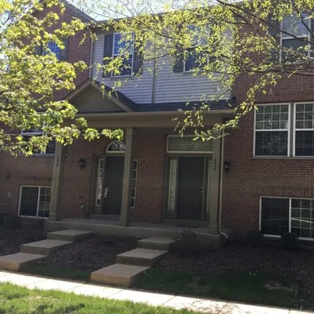 Rent this 3 bed townhouse on 454 Conservatory Lane in Aurora, IL 60502