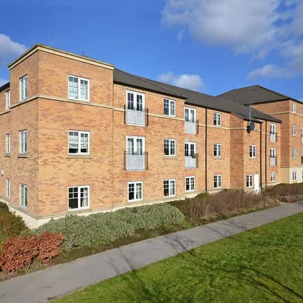 Rent this 2 bed apartment on Alabury House in Birch Close, Huntington