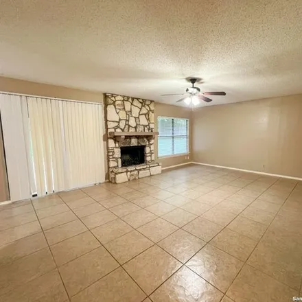 Image 3 - 7301 Ridge Beach Drive, Bexar County, TX 78109, USA - House for rent