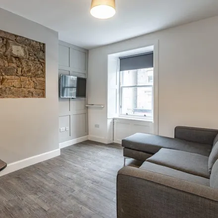 Rent this 4 bed apartment on Old Town Barbers in 69 Nicolson Street, City of Edinburgh