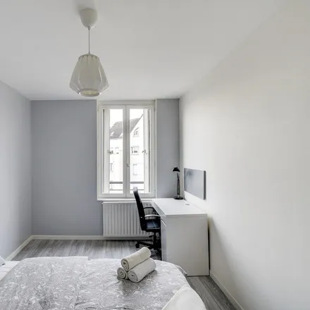 Image 8 - 29 bis Rue du Chemin de Fer, 95800 Cergy, France - Apartment for rent