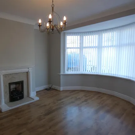 Image 3 - KENTON LANE-PURLEY GARDENS-E/B, Kenton Lane, Newcastle upon Tyne, NE3 3BT, United Kingdom - Duplex for rent