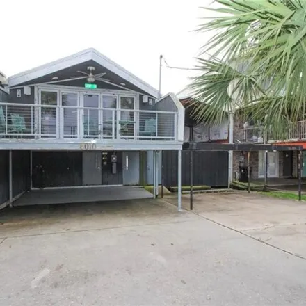 Image 1 - 8124 Breakwater Drive, New Orleans, LA 70124, USA - House for sale