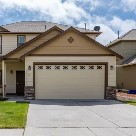 Buy this 4 bed house on 649 Southeast Glengarry Place in Bend, OR 97702