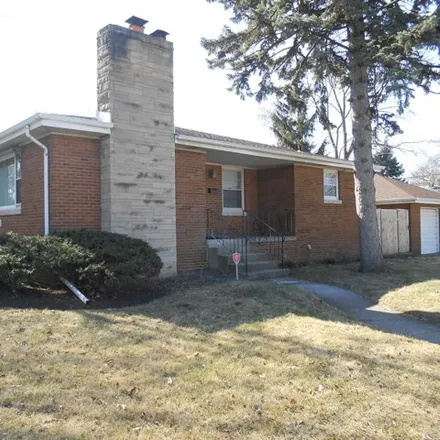 Image 3 - 1862 173rd Street, Hammond, IN 46324, USA - House for sale