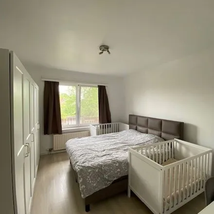 Rent this 2 bed apartment on Karel Soetelaan 68 in 2150 Borsbeek, Belgium