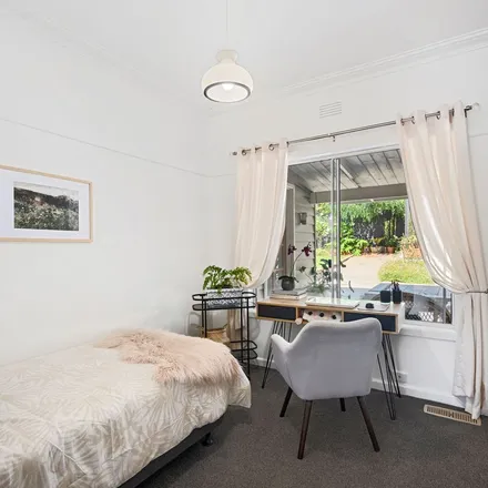 Image 1 - Bakewell Street, North Bendigo VIC 3550, Australia - Apartment for rent