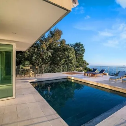 Image 4 - 2111 Sunset Plaza Drive, Los Angeles, CA 90069, USA - House for sale