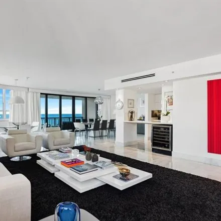 Image 9 - Collins Avenue, Bal Harbour Village, Miami-Dade County, FL 33154, USA - Condo for sale