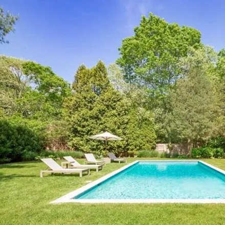 Rent this 4 bed house on 14 East Gate Road in Wainscott, East Hampton