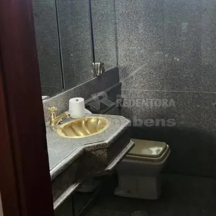 Buy this 4 bed apartment on Rua Siqueira Campos in Centro, São José do Rio Preto - SP