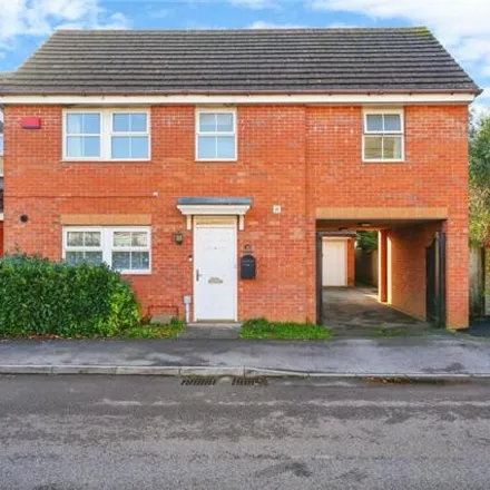 Buy this 5 bed house on Trefoil Drive in Bicester, OX26 3AG