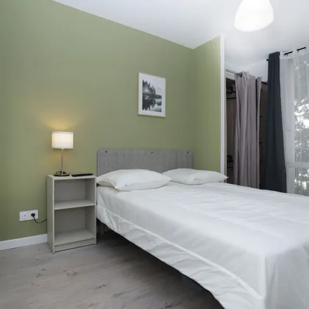 Rent this 1 bed apartment on 8 Square de Transylvanie in 35200 Rennes, France