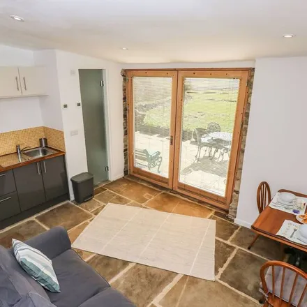 Rent this 1 bed townhouse on Calderdale in HX6 3EZ, United Kingdom