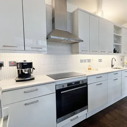 Rent this 1 bed apartment on London in SE11 5LN, United Kingdom