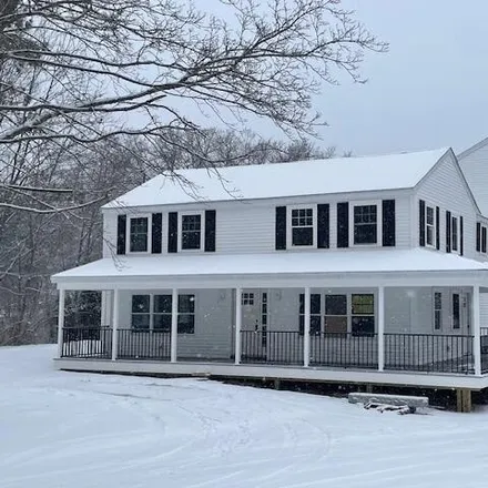 Buy this 5 bed house on 69 Mills Road in Kennebunkport, ME 04046