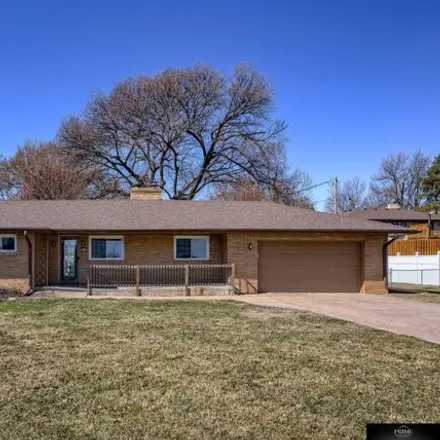 Buy this 5 bed house on 353 North 90th Street in Omaha, NE 68114