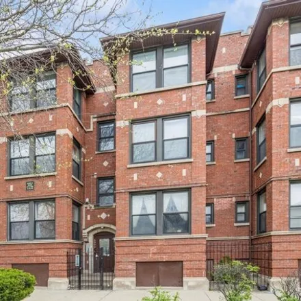 Buy this 2 bed condo on 6007-6009 South Michigan Avenue in Chicago, IL 60621