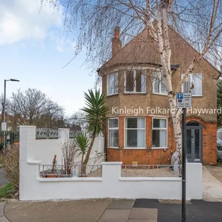 Rent this 3 bed house on Glendun Road in London, W3 7AJ