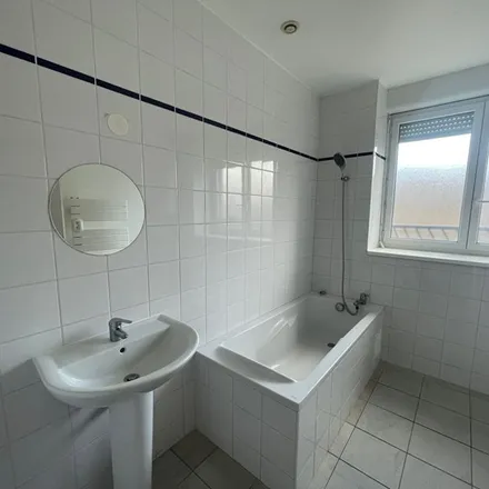 Rent this 3 bed apartment on 9 Rue de la Gare in 57240 Nilvange, France