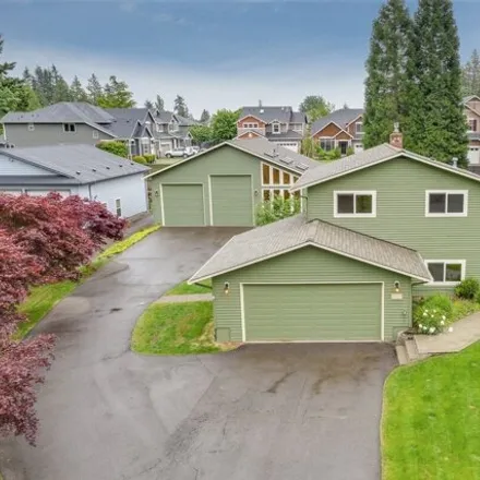 Buy this 4 bed house on 20010 10th Avenue West in Alderwood Manor, WA 98036