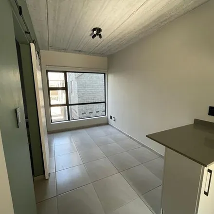 Image 3 - Chestnut Way, Belhar, Elsiesriver, 7493, South Africa - Apartment for rent