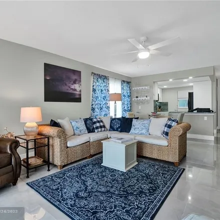 Image 9 - 1770 South Ocean Boulevard, Lauderdale-by-the-Sea, Broward County, FL 33062, USA - Condo for sale