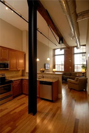Image 3 - US Rubber Lofts, 12 Eagle Street, Olneyville, Providence, RI 02908, USA - Apartment for rent