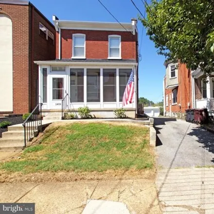 Buy this 3 bed house on 1427 North Clayton Street in Wawaset Park, Wilmington