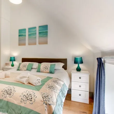 Rent this 3 bed duplex on Broadhempston in TQ9 6DA, United Kingdom