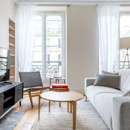 Image 7 - 9 Rue Saint-Martin, 75004 Paris, France - Apartment for rent