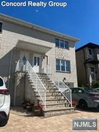 Rent this 3 bed condo on 480 9th Street in Fairview, NJ 07022