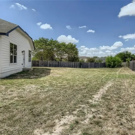 Image 3 - 11500 Gossamer Drive, Austin, TX 78754, USA - House for sale