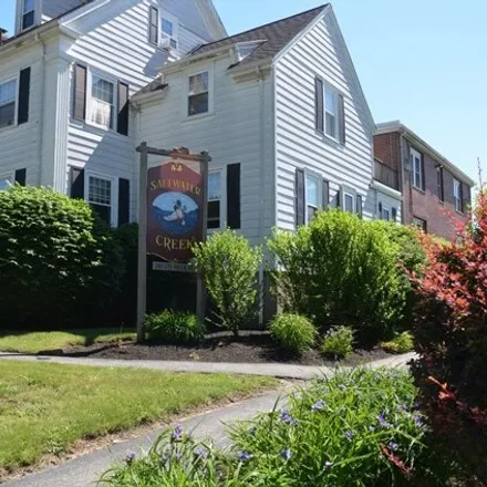 Buy this 1 bed condo on 275 Neck Street in Weymouth, MA 02191