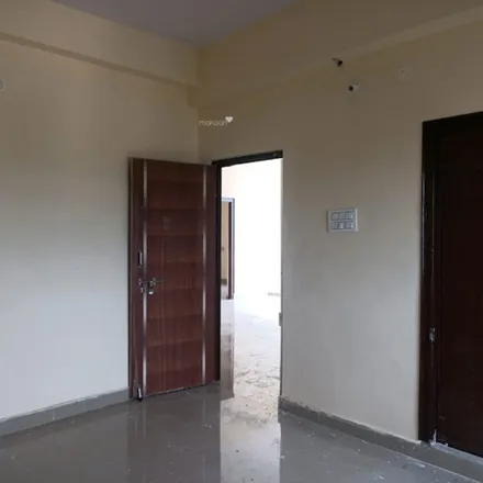 Buy this 3 bed apartment on unnamed road in Ward 110 Chandanagar, Hyderabad - 500050