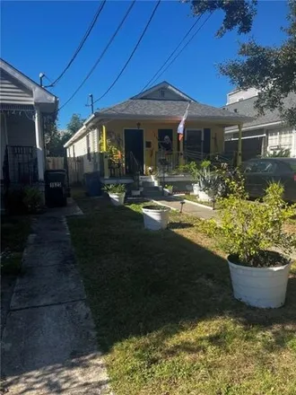 Buy this 3 bed house on 1819 Baronne Street in New Orleans, LA 70113