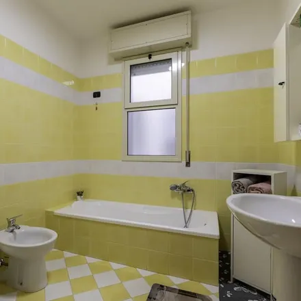 Image 4 - 97016 Pozzallo RG, Italy - Apartment for rent
