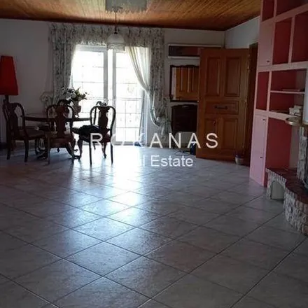 Rent this 2 bed apartment on Στάση Μετρό Αλίμου in Βουλιαγμένης, Alimos