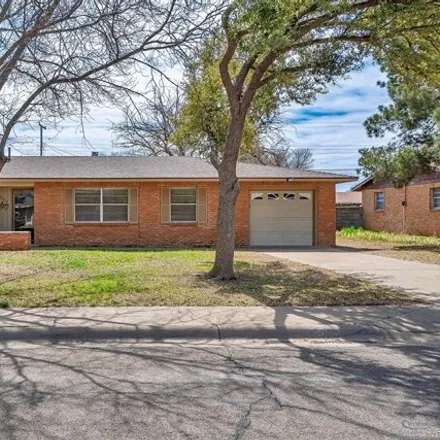 Buy this 3 bed house on 3515 Baumann Avenue in Midland, TX 79703