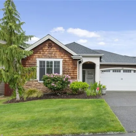 Buy this 3 bed house on 8920 194th Street East in Pierce County, WA 98338
