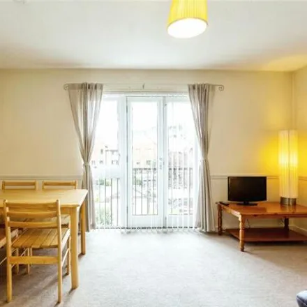 Image 4 - Napier Court, Bristol, BS1 6XY, United Kingdom - Apartment for sale