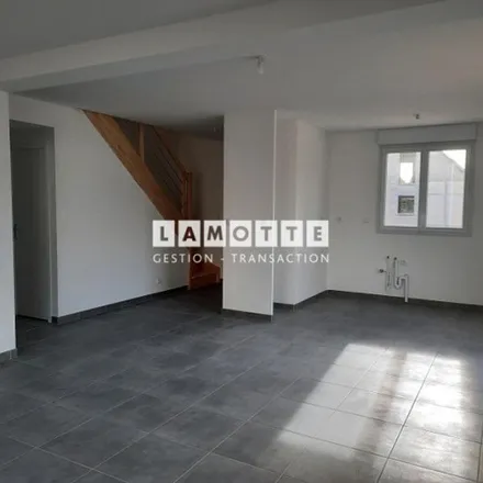 Rent this 5 bed apartment on ZA de la Chauvelière in Boulevard Pasteur, 35150 Janzé