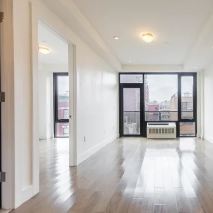 Image 1 - 399 East 8th Street, New York, NY 10009, USA - Condo for rent