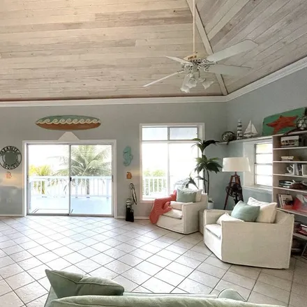 Image 2 - Summerland Key, FL, 33042 - House for rent
